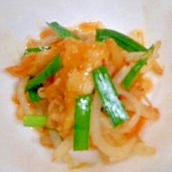 もやしとキムチの和えもの